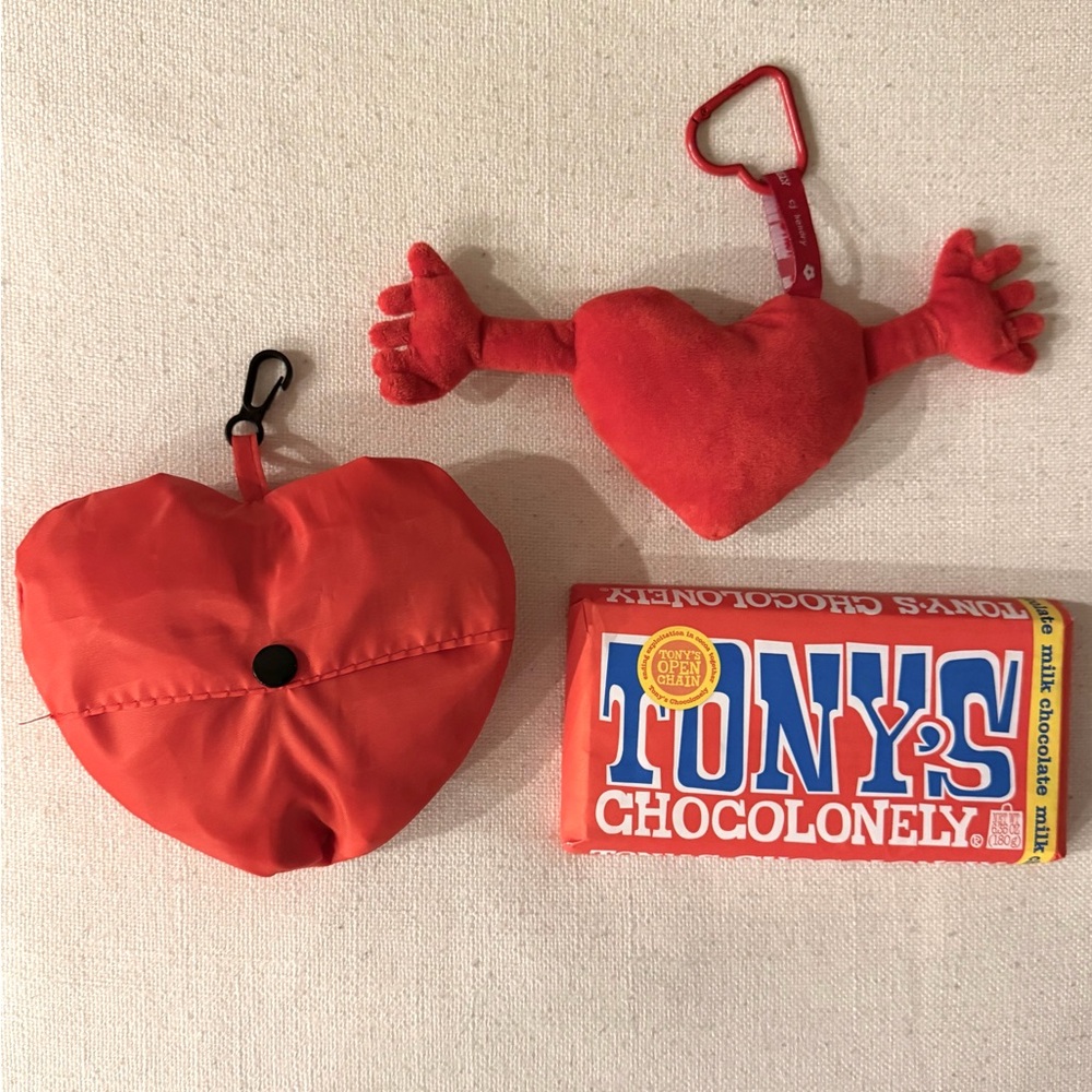 CJ Hendry x Tony’s chocoloney bundle
